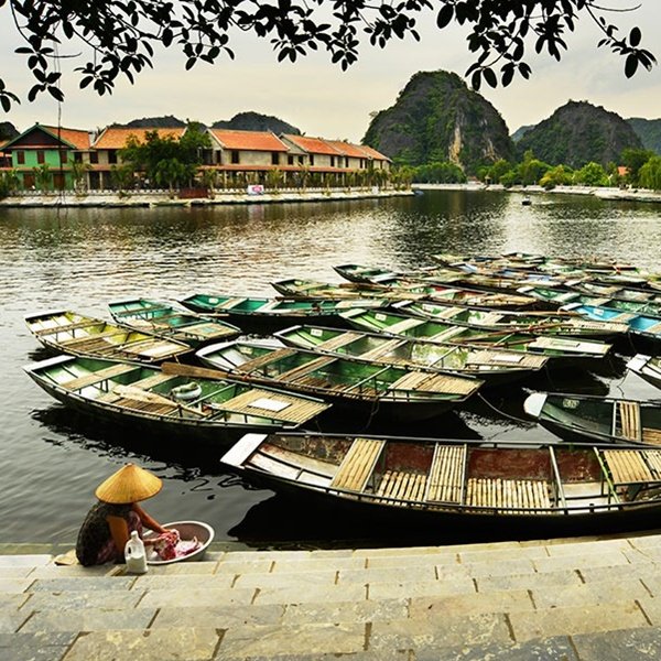 Teach English in Vietnam with StudyTEFL cheap accredited TEFL certification