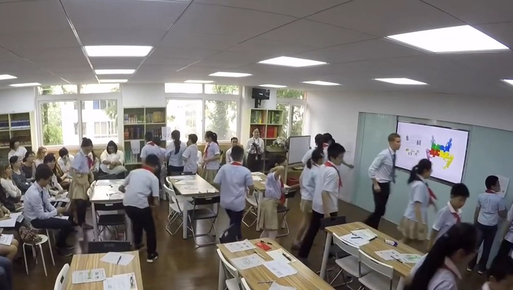 Jigsaw reading stage from a real StudyTEFL ESL lesson